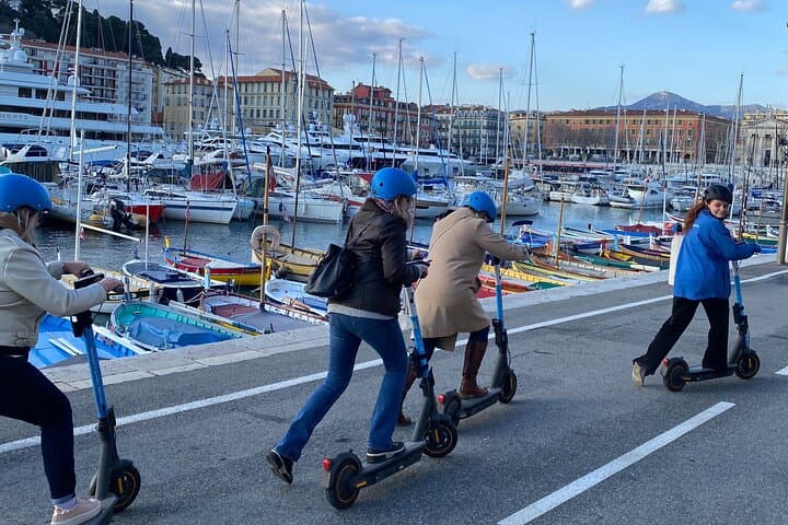 The essentials of Nice by electric scooter 1H30