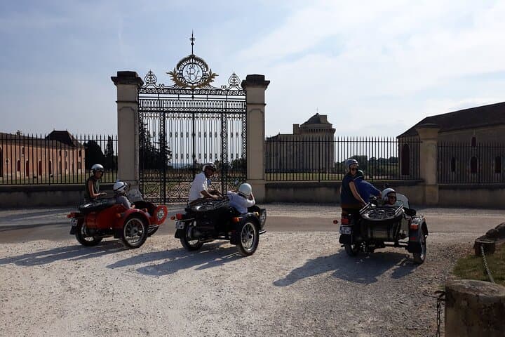 Private ride through the vineyards from Saint-Emilion - 1h30