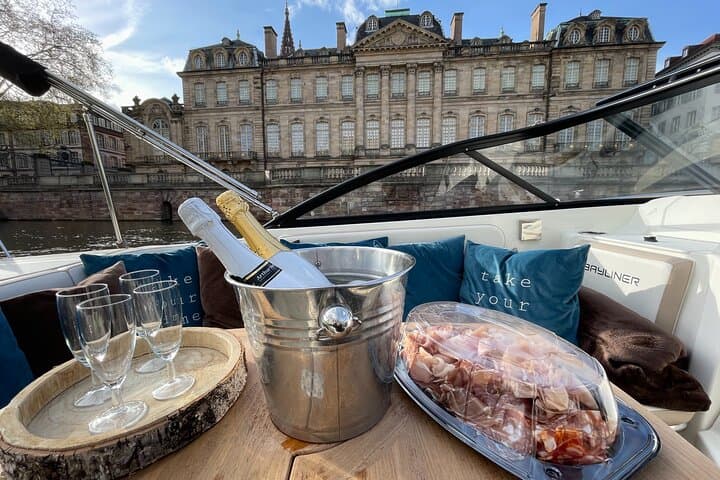 Aperitif on board, Crémant d'Alsace, charcuterie or cheese platter