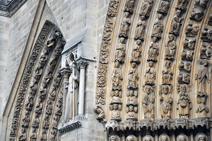Paris City Center Self-Guided Walking Tour