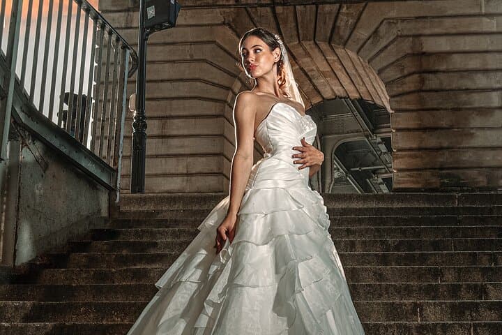 Iconic Portraits in an Exclusive Photoshoot at the Eiffel Tower