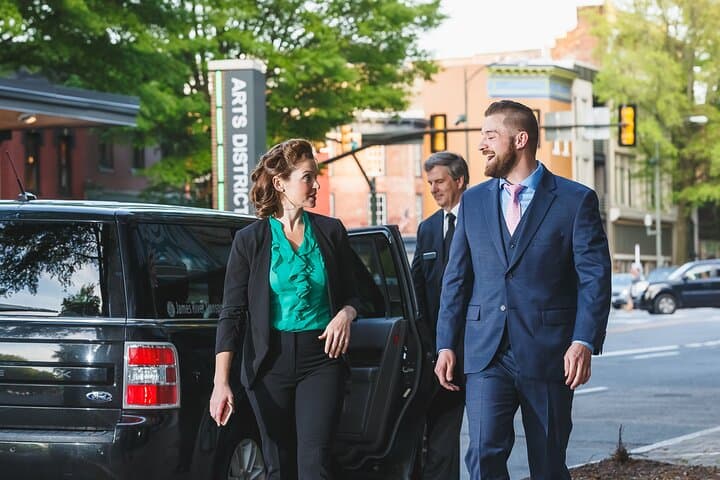 private driver from the airport to anywhere in paris
