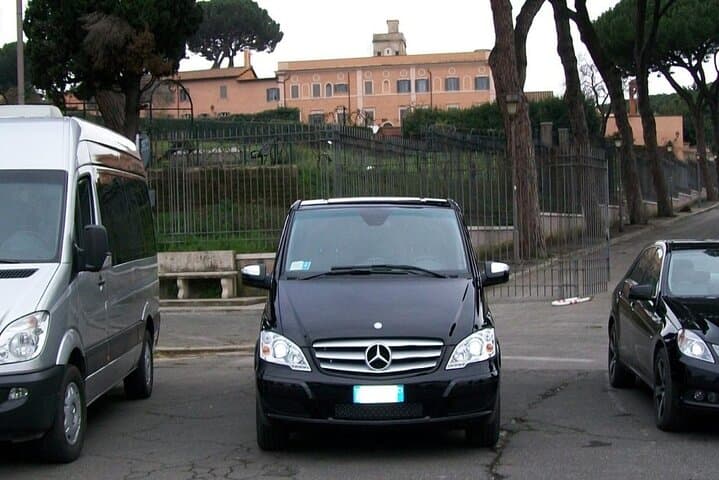 private_transfer_in_to_paris_from_cdg_and_ory_airports_by_wazupcom2