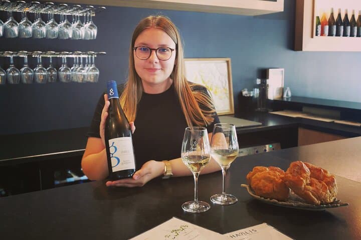 Wine tasting Auxerrois and Chablis wines with gougères