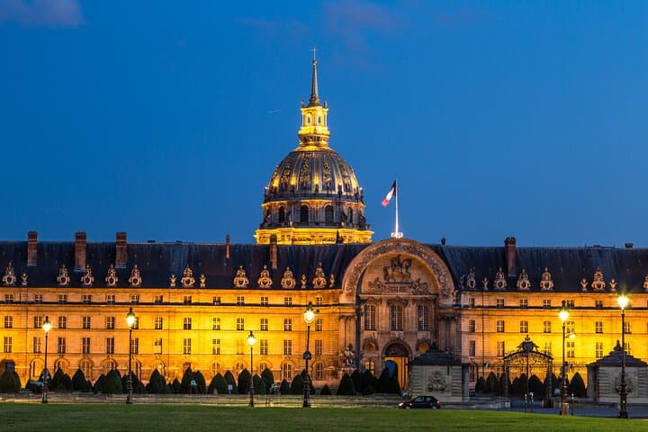 Skip-the-line Les Invalides Army Museum Paris Private Tour