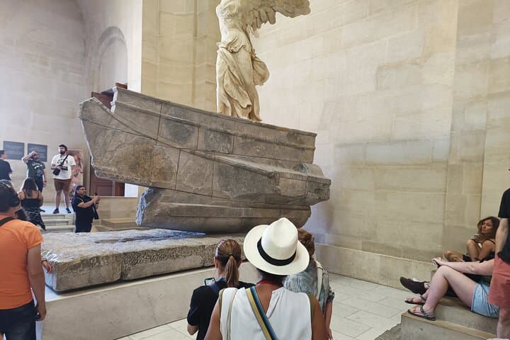 Best of Louvre Museum Private Guided Tour in Paris