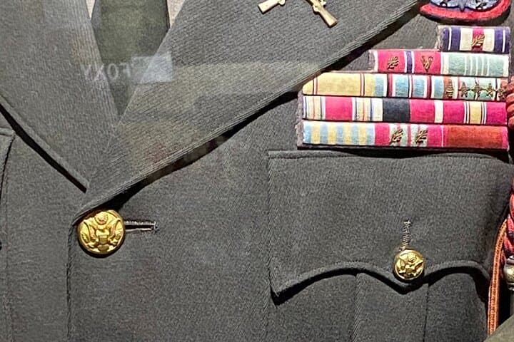 Personal belongings of Colonel William E. Ekman
Commanding Officer 505th PIR, 82nd Airborne Division, in Museum Carentan