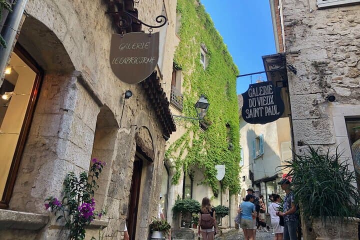 Perfume factory, glass blowers and local villages around Nice