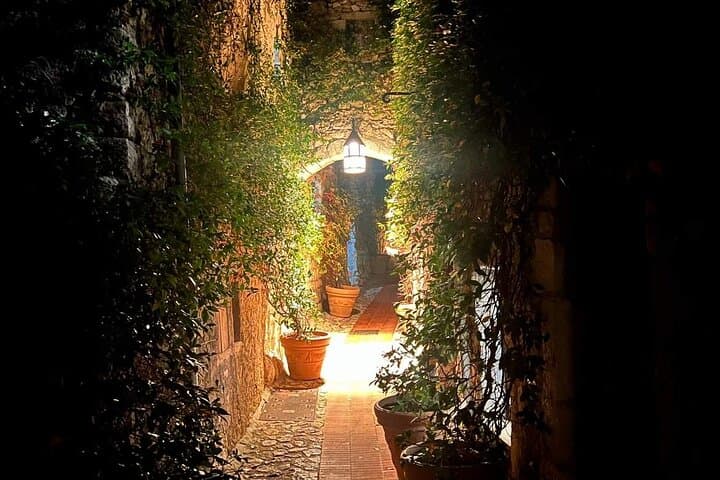 Eze village - late night buttress