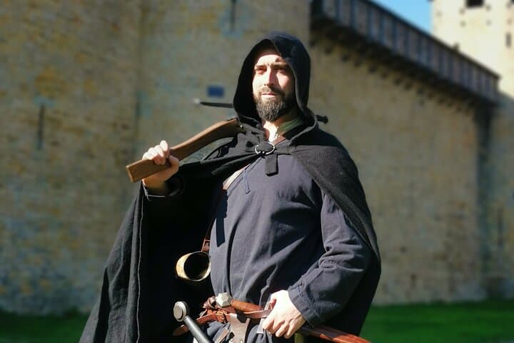 Private Tour with a Knight