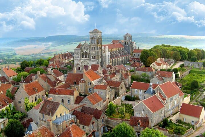 Churches of Provence and French Countryside Private Tour