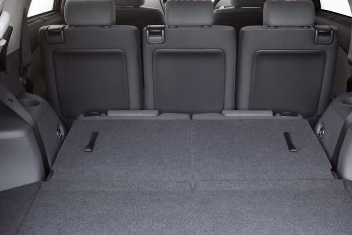 Generous luggage space for your trips Strasbourg, train stations, airports and Europa Park.