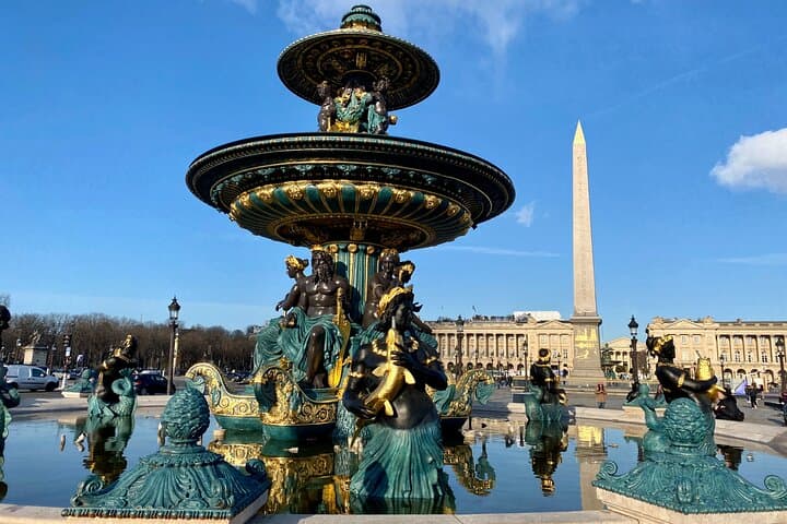 Paris Full Day 7 Iconic Sights Semi-Private Live Guided Tour