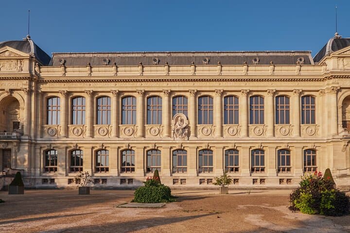 Museum of Natural History, Jardin des Plantes Tour Paris