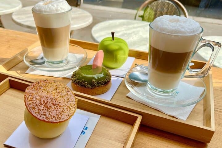 Sweet walking food tour in Paris with local guide