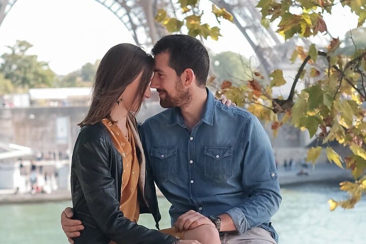 Private Souvenir Photo Session at the Eiffel Tower