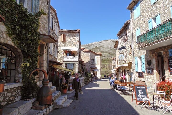 Villages Médiévaux,Grasse, Gourdon, Tourrettes sur Loup, St Paul