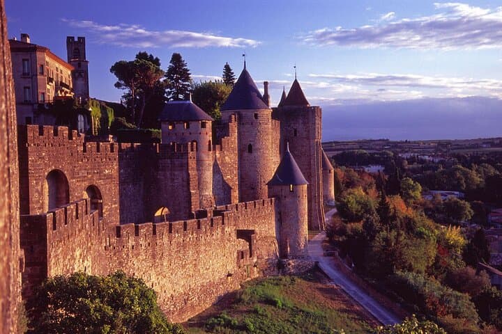 Private Conference Tour: City , Castle and Walls