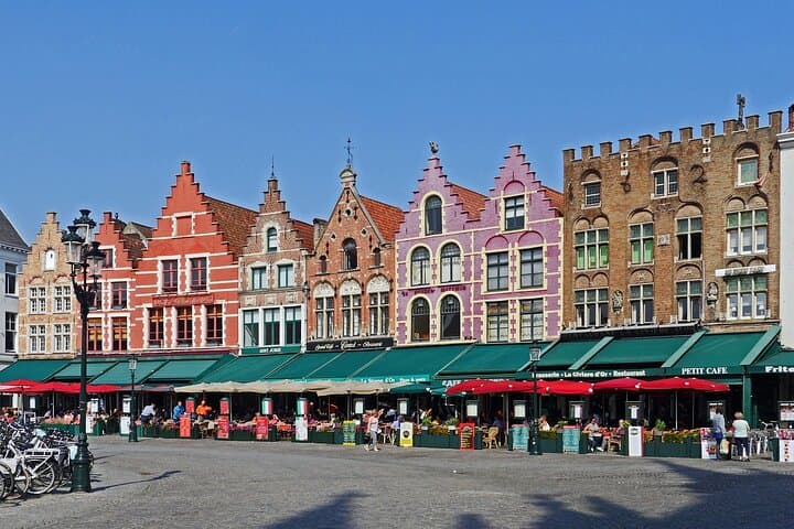 Private day trip from Paris to Bruges, English speaking driver