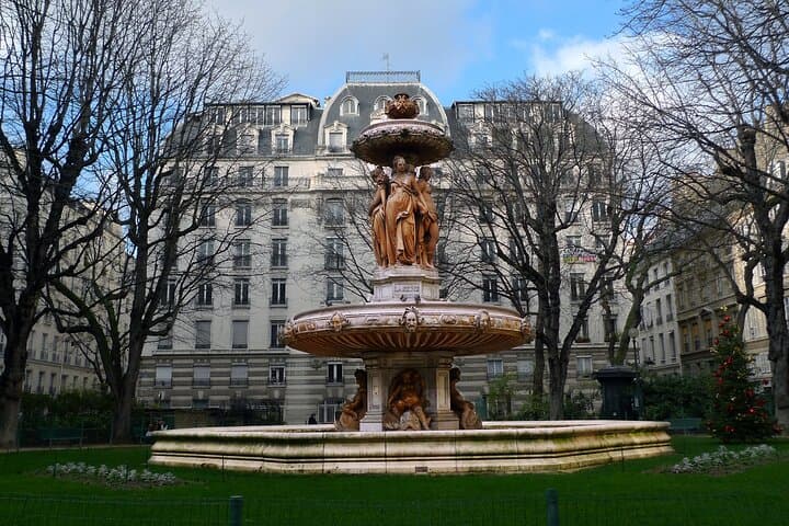 Gossip Girl in Paris: Must Visit Movie Locations on Private Tour