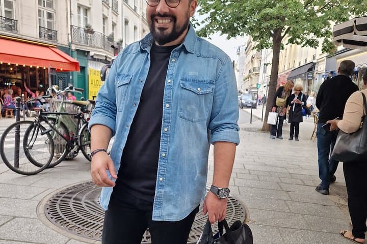 Private Shopping Tour in Paris with a Professional Shopper