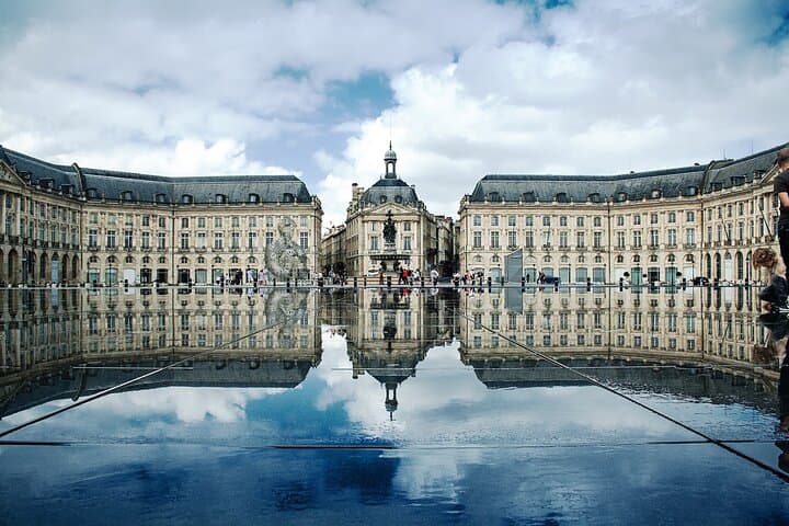 Bordeaux road tour (rates from 1 to 3 p and from 4 to 7 p)