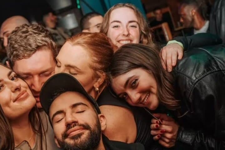 Paris City Center Guided Pub Crawl With Shots & Club Entry