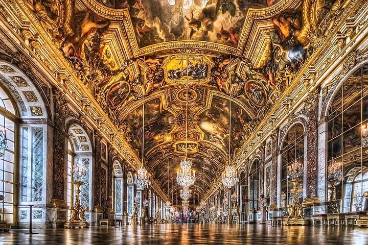 Versailles