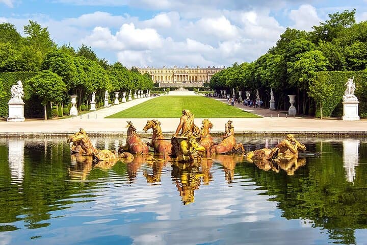 Versailles