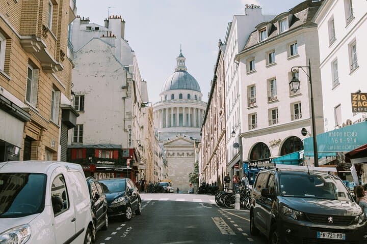 Paris Latin Quarter Private Walking Tour with an Historian
