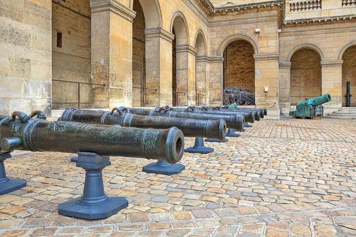 Paris Les Invalides Skip the Line Ticket & Audio Tour