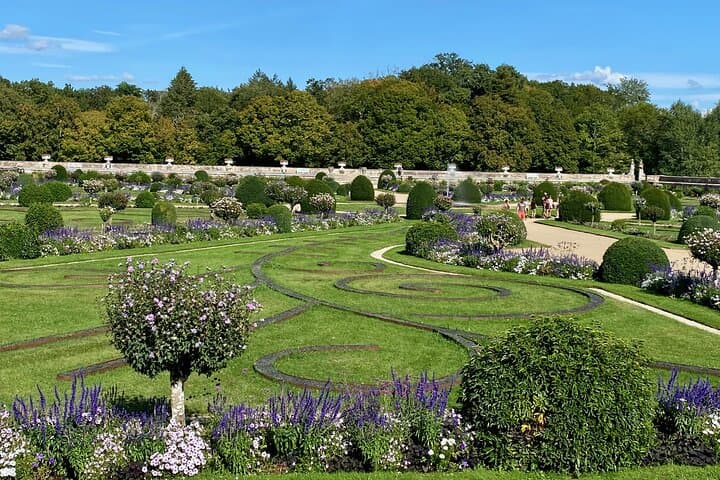 3-day Private 6 Loire Castles, Mont Saint-Michel, Honfleur, Rouen