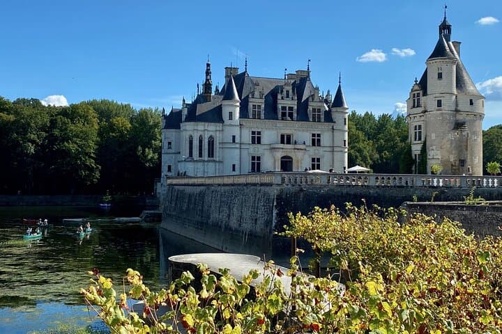 3-day Private 6 Loire Castles, Mont Saint-Michel, Honfleur, Rouen