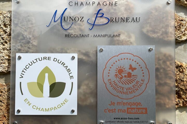 Environmental Labels at Champagne Munoz Bruneau