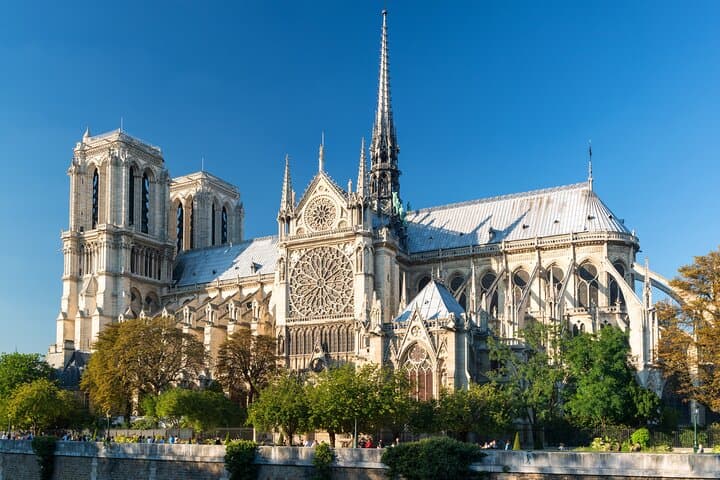 Best Paris Tour from Le Havre with Notre-Dame and River Cruise