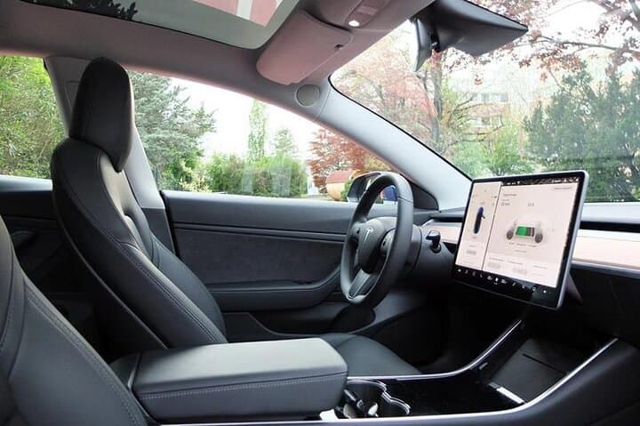 Private Transfers from Montpellier Airport to Montpellier