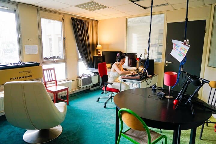 Private Visit to Parisian Artists Studios