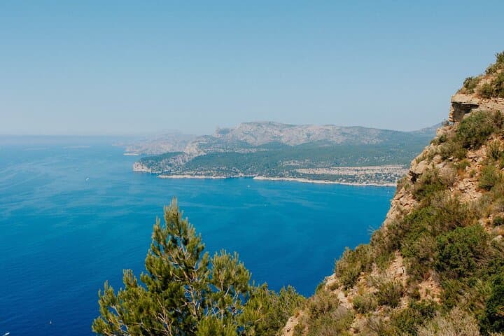 Half Day in Cassis : Calanques Boat Ride, Local Appetizers & Wine