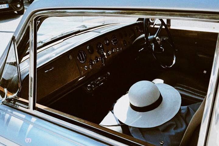French Riviera Tour by a Classic Car from Nice