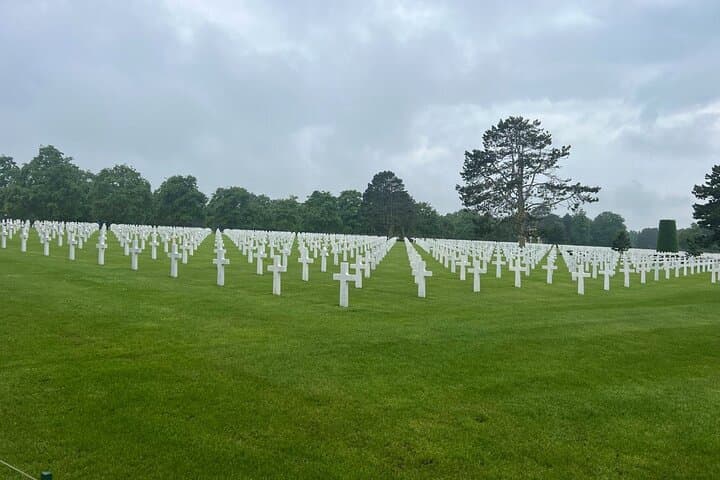 Normandy D-Day Omaha and Utah Beaches Private Tour from Paris