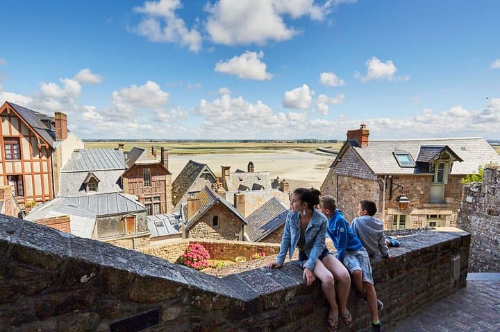 Mont Saint-Michel Normandy D-Day Omaha Beach Private from Paris