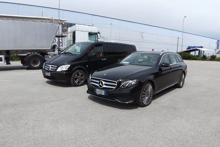 Marseille Airport (MRS) to Marseille Port - Round-Trip Transfer