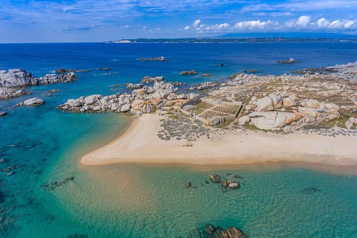 Cruise to Bonifacio and Snorkeling to the Lavezzi Islands