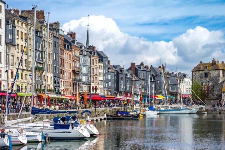 2-Day Private Mont Saint-Michel, Normandy and Brittany Tour