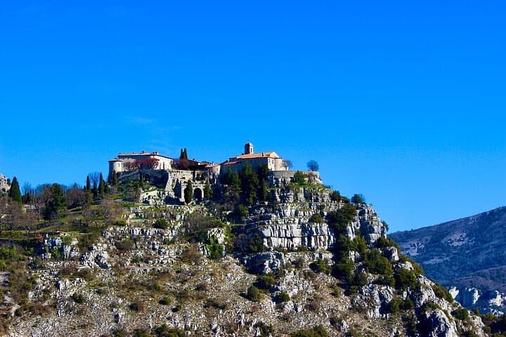 Culture, and Nature in One Day, Tailored Tours: Your Own Pace, Your Own Preferences, Stunning Panoramic Views and Historical Landmarks, VIP Art and Culture Experience in the South of France, Personali