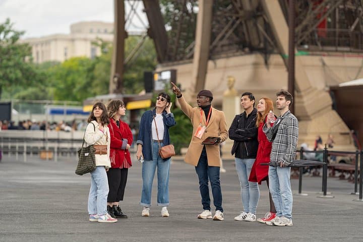 Eiffel Tower Guided Tour with Summit Access