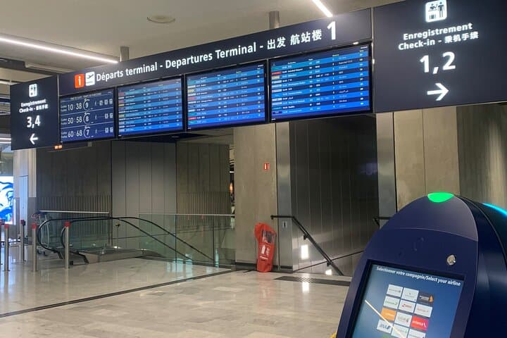 Private Transfer CDG Airport  Paris - One way