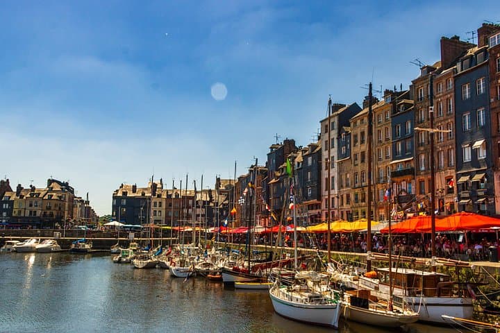 Private Excursion to Honfleur and Deauville From Le Havre Port