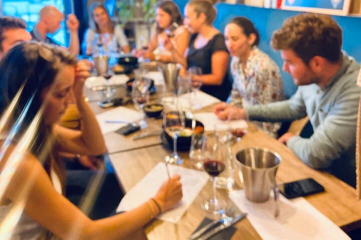 Blind wine tasting - discover wine differently