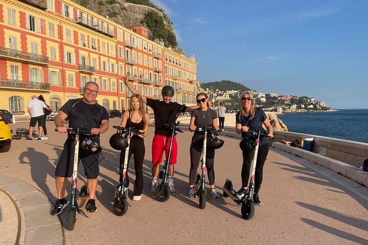 Excursion on electric scooter in Nice - The Unmissable